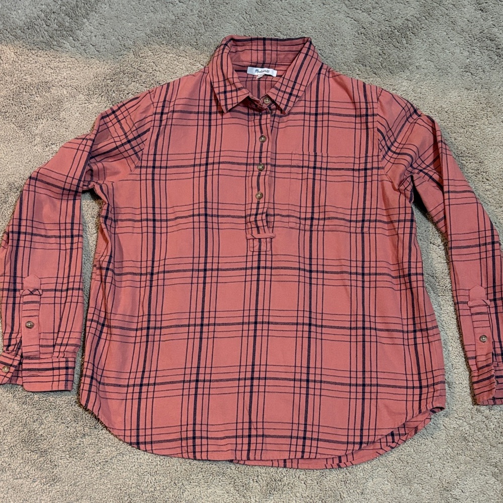 Madewell Women’s Blush Pink & Navy Plaid Button Down Shirt